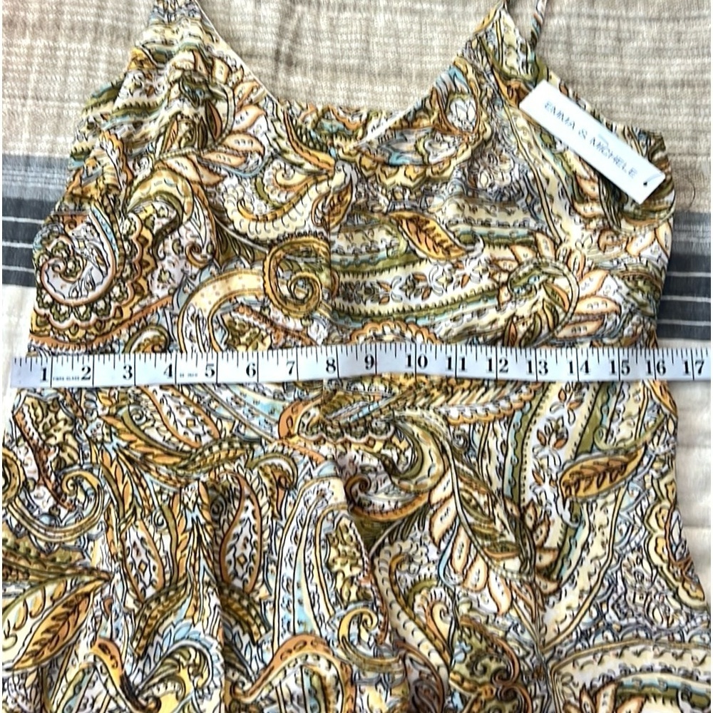 NWT Emma & Michelle Gold/Blue Floral Sleveless Romper,Jumpsuit Size Medium - Picture 9 of 11